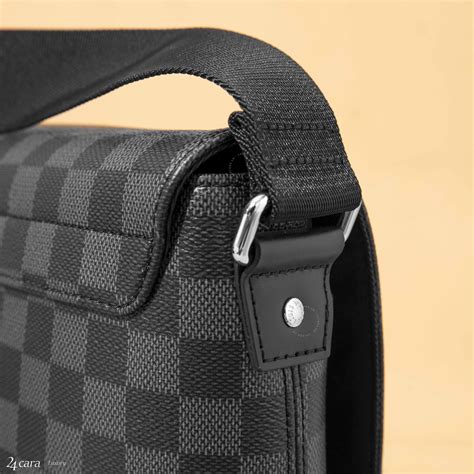 District PM Messenger Bag Damier Graphite Canvas